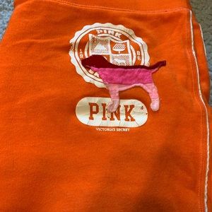 victoria secret pink cropped sweatpants
